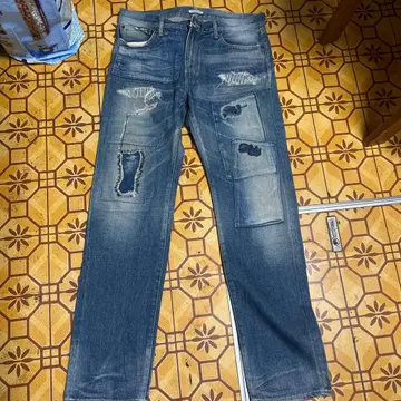 이터널 데미지 가공 스트레이트 데님 팬츠 새상품급