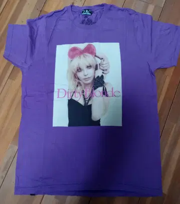 HYSTERIC Glamour 코트니 러브 티셔츠