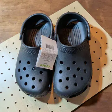 Crocs Classic 10001-001 블랙 23cm