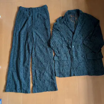 [ CLEL ] 루즈 코드 레이스 셋업 자켓(M) 팬츠(S)