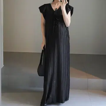 고베 레터스 [ yui 콜라보 ] 앞뒤 2way 반팔 플리츠 원피스 M