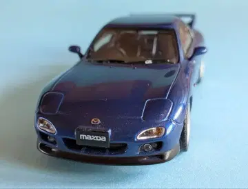 [교쇼 1/43] 마쓰다 RX-7 FD3S 타입R 바사스트 2001