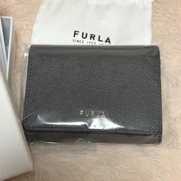 FURLA 3단 폴더형 지갑 차콜 그레이 랩핑 포함