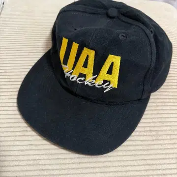 UAA 하키 캡 빈티지 Vintage Cap 구제 의류 기업