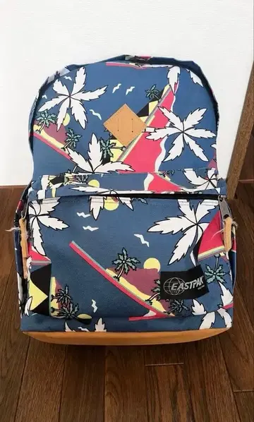 [ 새상품급 ] EASTPAK 백팩