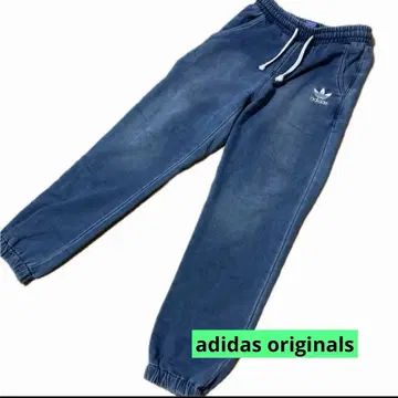 adidas Originals 스웨트 팬츠 데님 자수 트레포일