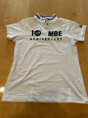 MASTER BUNNY EDITION 10주년 기념 셔츠 화이트