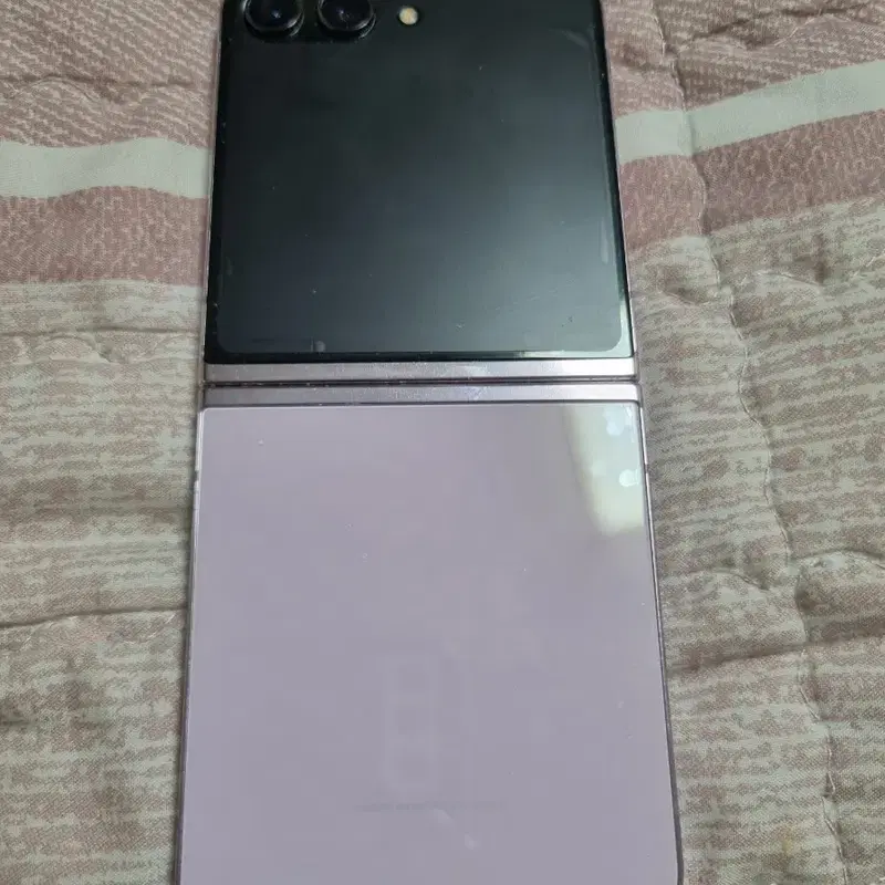 삼성 갤럭시 Z 플립5 256GB 팝니다