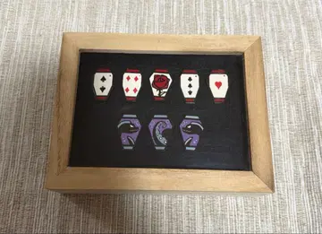 트위스테 모티브 핀 배지 하츠라비율 옥타비넬