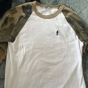 THE NORTH FACE TEK TEE 래글런 카모플라주