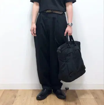 유니클로 u 턱 와이드 팬츠 25ss