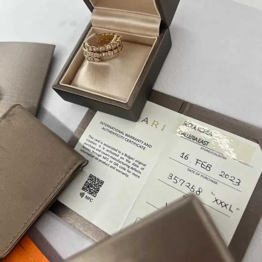 불가리 (XXXL 사이즈 )정품 세르펜티 2줄 풀파베링 로즈골드 남성용 사진 3