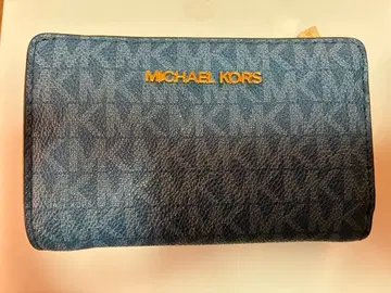 MICHAEL KORS 접이식 지갑 시그니처 네이비
