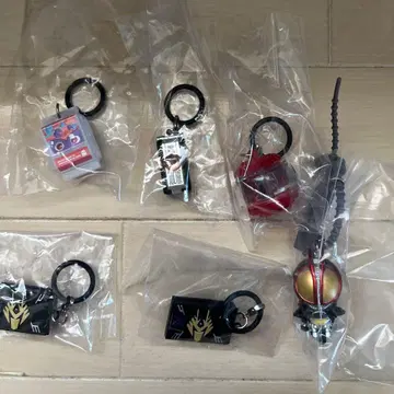 가면라이더 가챠가챠 키링 세트