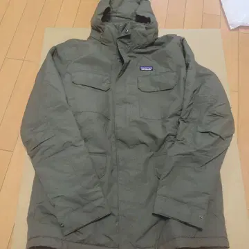 Patagonia 다운 자켓 올리브