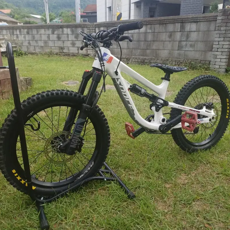 20인치 엔듀로 풀샥