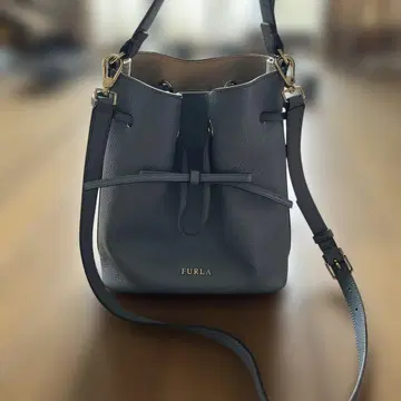 [ 새상품급 ] FURLA 복조리형 숄더백 블루 그레이
