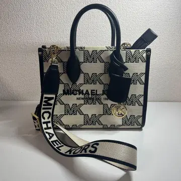 MICHAEL KORS 백