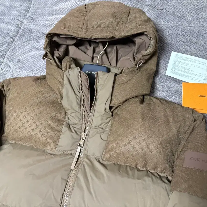 루이비통 모노그램 패딩 브라운 54사이즈 사진 3