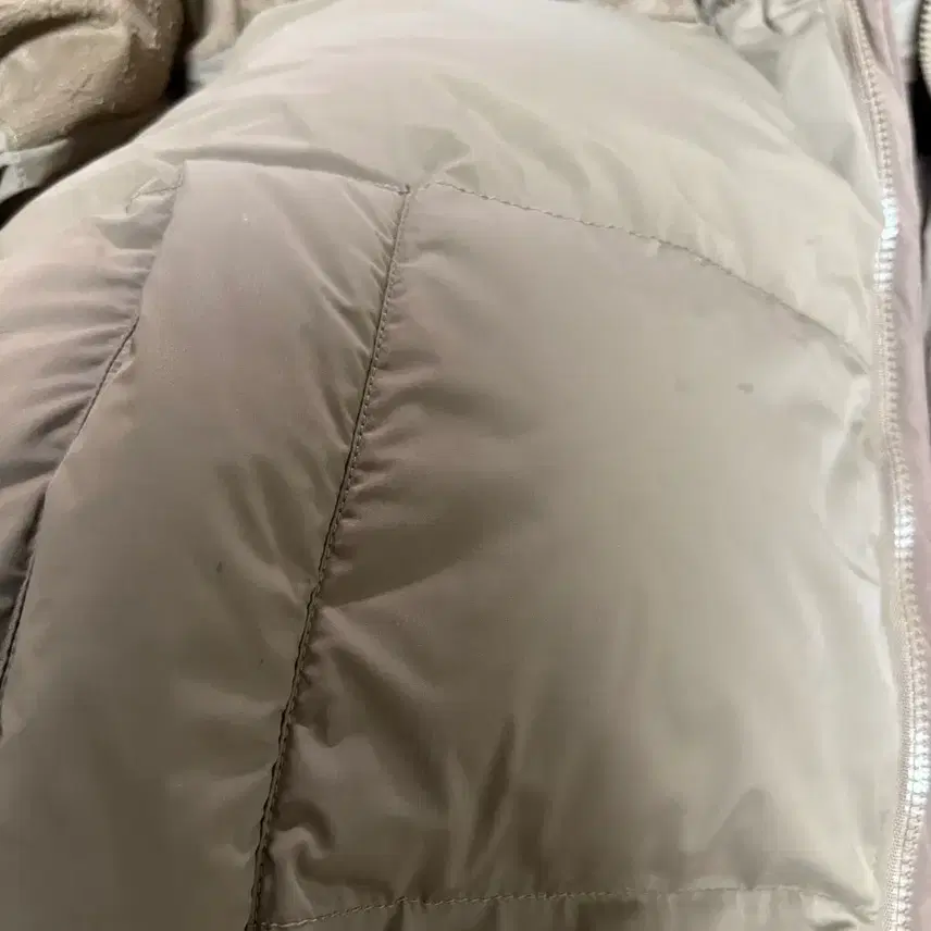 루이비통 모노그램 패딩 브라운 54사이즈 사진 6