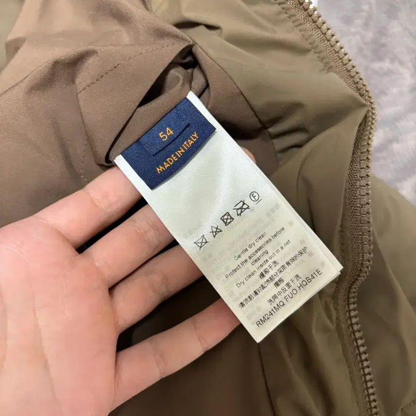 루이비통 모노그램 패딩 브라운 54사이즈 사진 7
