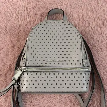 MICHEAL KORS 마이클코어스 액세서리 그레이 백팩 별 패턴