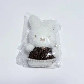 새상품 MIIA 미피 샤이니 백참 브라운