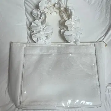 자카마트 프릴 토트 화이트 A4 이타백