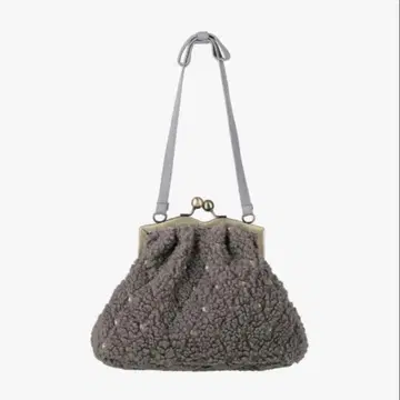 Bibiy. 비비 ODETTE BOA CAT BAG