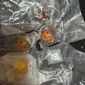 산엑스 유니버스 메지루시 액세서리 리락쿠마 코게빵 미캉보야