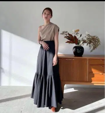 CLANE VOLUME TIERED MAXI SKIRT/size0