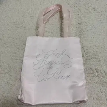 [새상품급] 메종 드 플뢰르 튤 핸들 큐빅 토트백 핑크