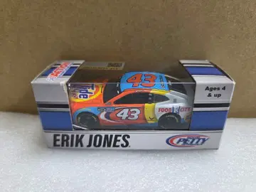 NASCAR 라이오넬 레이싱 1/64 에릭 존스 2021