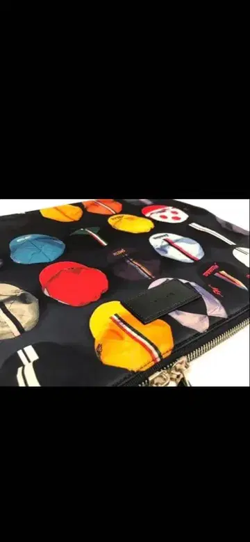 Paul Smith 클러치백 캡 패턴
