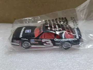NASCAR 라이오넬 레이싱 1/64 데일 언하트