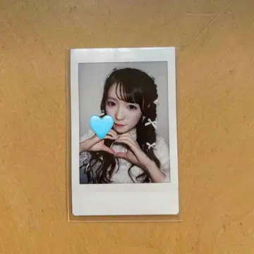 CUTIE STREET 우메다 미유 폴라로이드