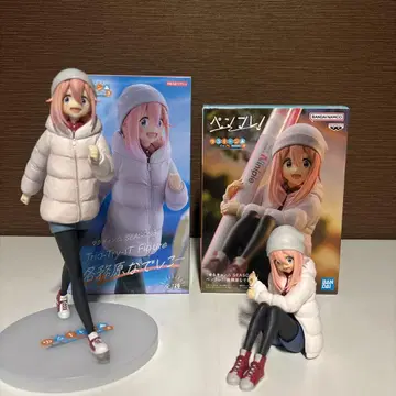 유루캠 카카미가하라 나데시코 피규어 2종 세트