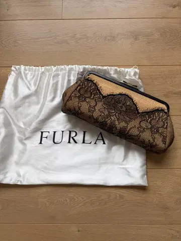 FURLA 훌라 클러치백 레이스백 주트