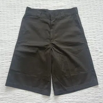 Dickies 하프 팬츠 카키 LL