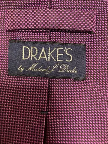 Drake's by Michael J. Drake 넥타이