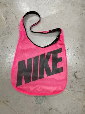 NIKE 나이키 토트백 메쉬 핑크 y2k 핸드백 블랙