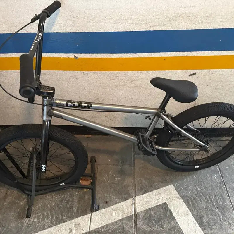 컬트 bmx