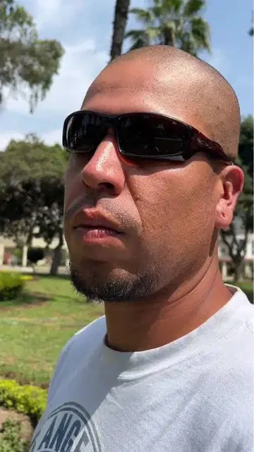 oakley monster pop