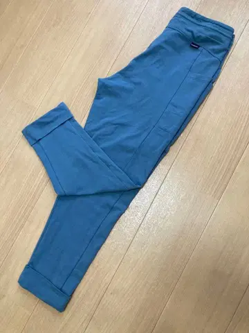 Patagonia 조거 팬츠 크롭 기장 S 사이즈