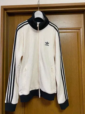 adidas 와플 트랙 자켓 시착만 한 상품