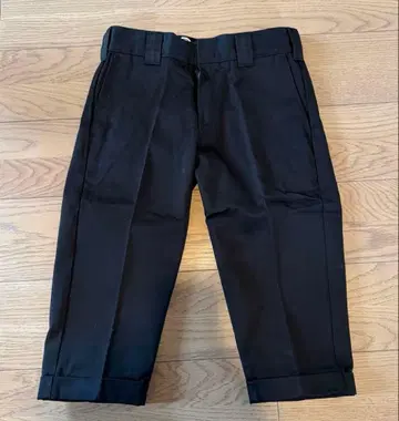 [새상품급] Dickies 하프 팬츠 블랙 28inch