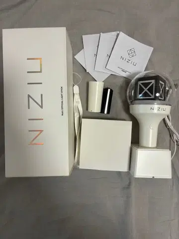 NiziU OFFICIAL LIGHT STICK 응원봉 본체