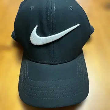 NIKE 새상품급 캡 블랙 화이트 로고 새상품 구매 미사용품 빠른 배송