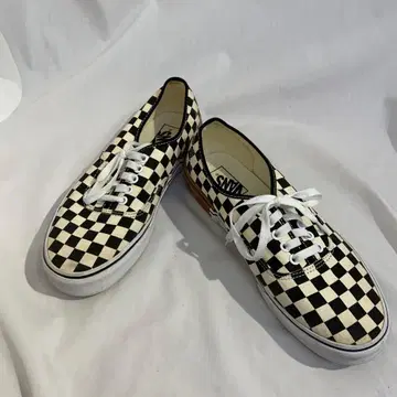 VANS 반스 오센틱 로우컷 스니커즈 블랙 27cm