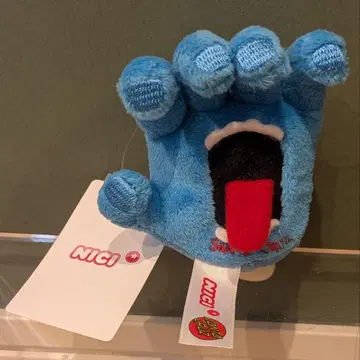 새상품 nici x 산타크루즈 스크리밍 핸드 키링 블루
